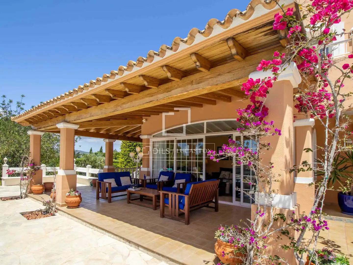 Terraza de Casa o chalet en venta en Santa Eulària des Riu con Aire acondicionado, Calefacción y Jardín privado