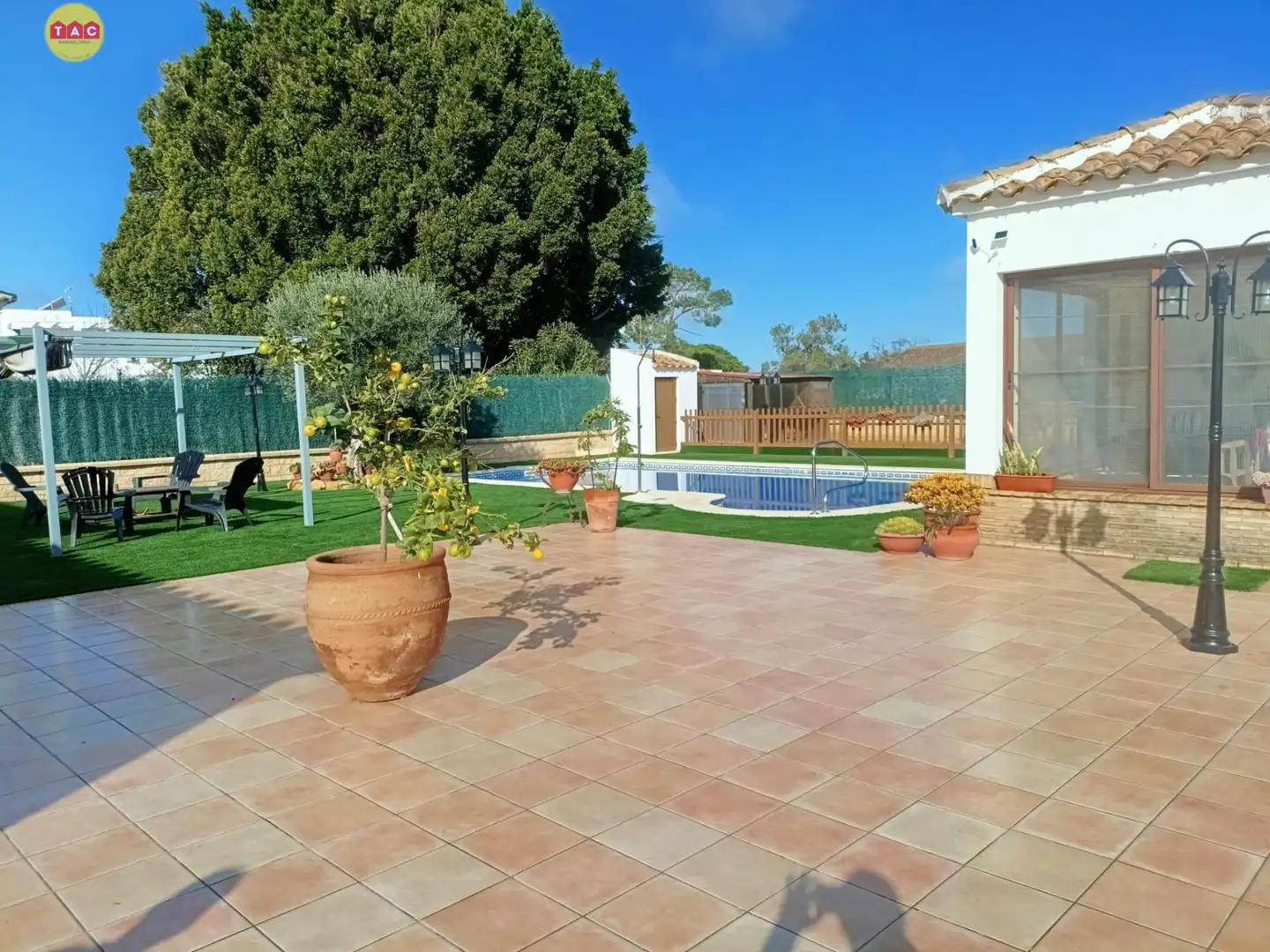 Villa mit Pool zum Verkauf in Lepe, imagen 2