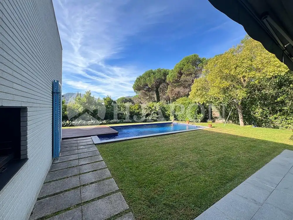 Detached homes for sale in Vallromanes, Barcelona