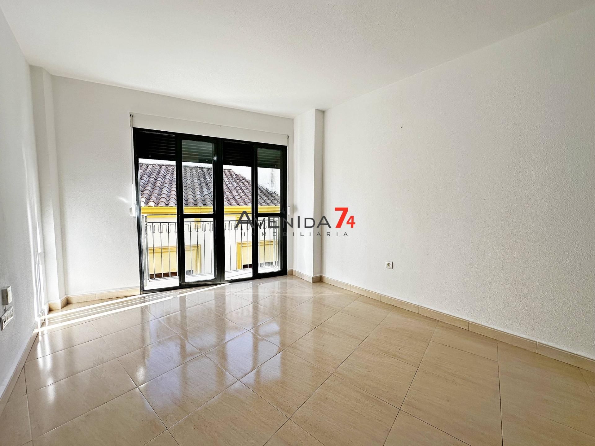 Dormitori de Apartament en venda en Lorca amb Aire condicionat i Moblat