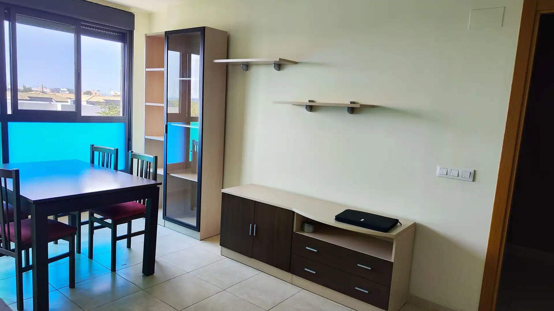 Living room of Flat for rent in Castellón de la Plana / Castelló de la Plana  with Storage room, Furnished and Oven
