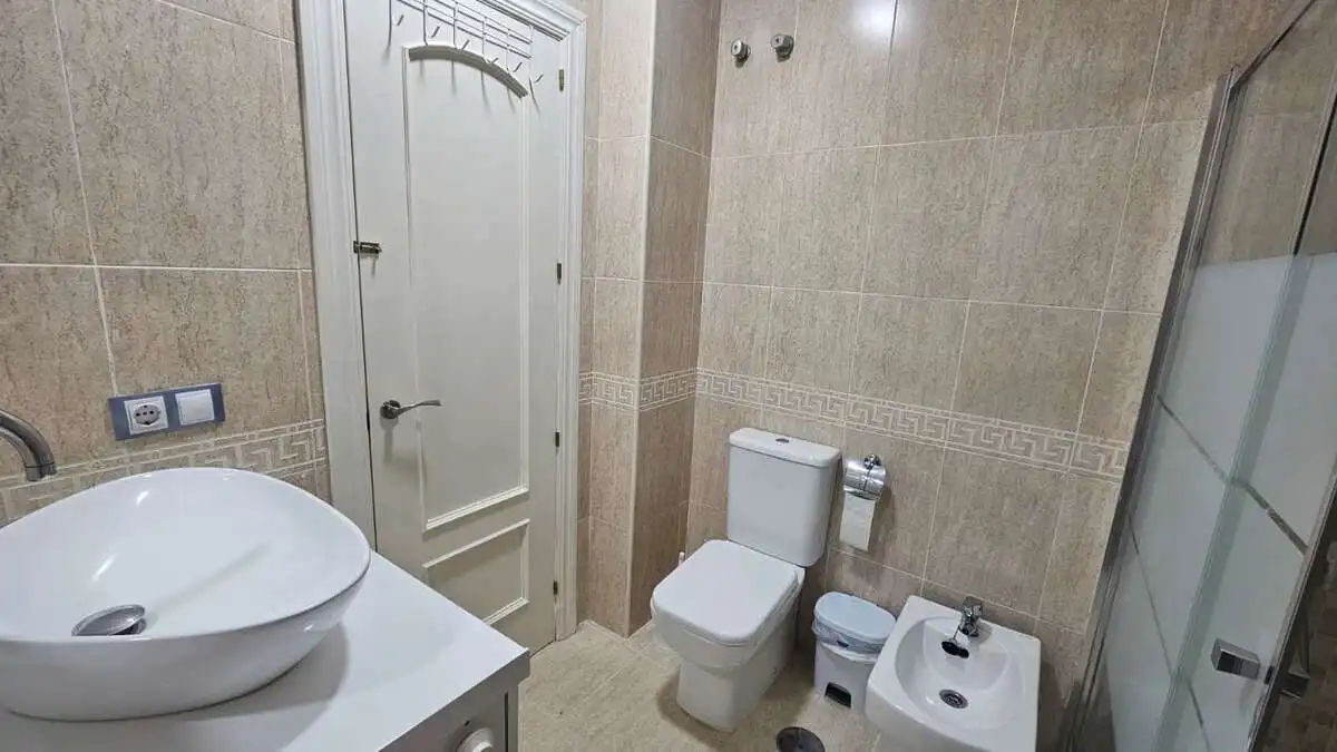 Baño de Piso en venta en El Ejido con Terraza, Amueblado y Horno