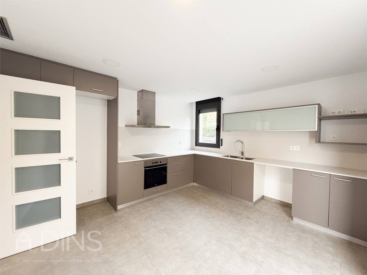 Cocina de Casa o chalet en venta en Bigues i Riells del Fai con Calefacción, Jardín privado y Terraza