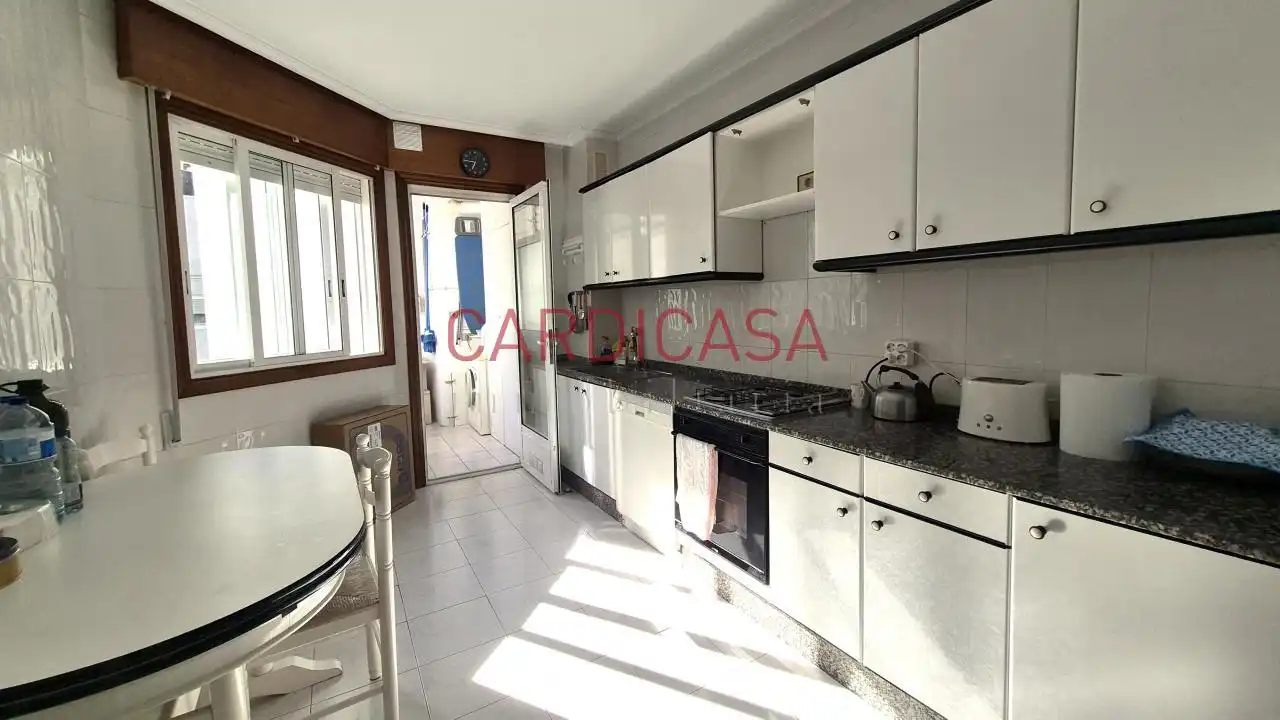 Kitchen of Flat for sale in Redondela  with Heating, Parquet flooring and Storage room
