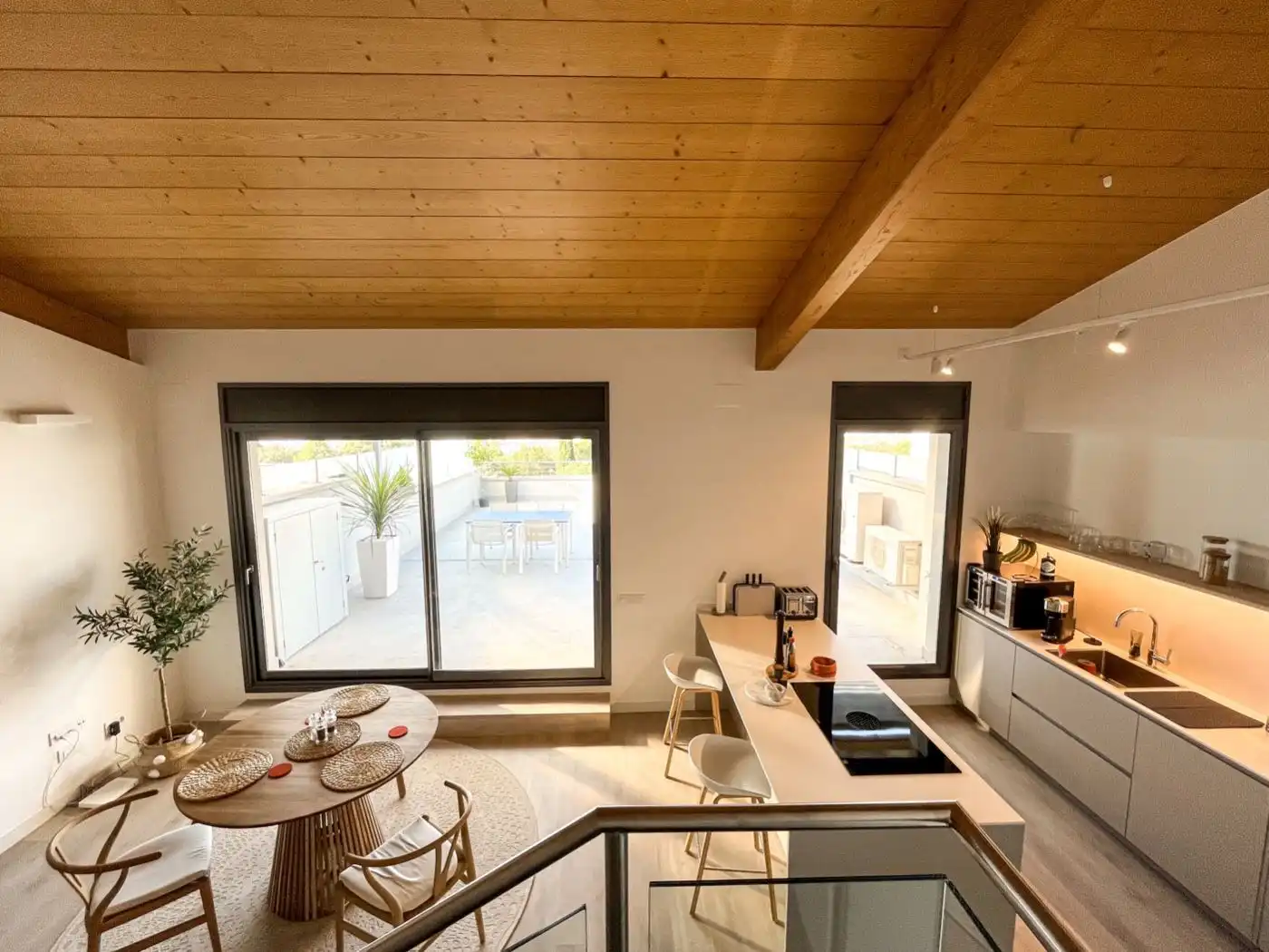 Apartament de lloguer a Carrer Xavier Montsalvatge, Montjuïc