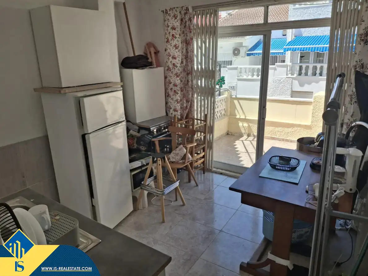 Casa con piscina en venta en Zona Carrefour - Urbanizaciones, imagen 6