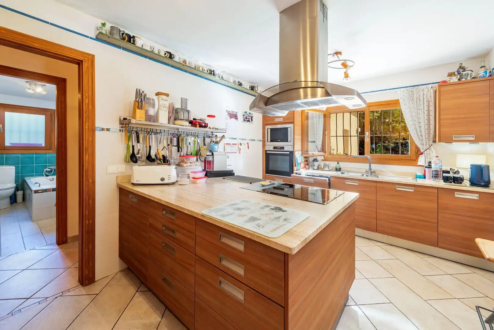 Küche von Country house zum Verkauf in Alcúdia mit Klimaanlage, Heizung und Privatgarten