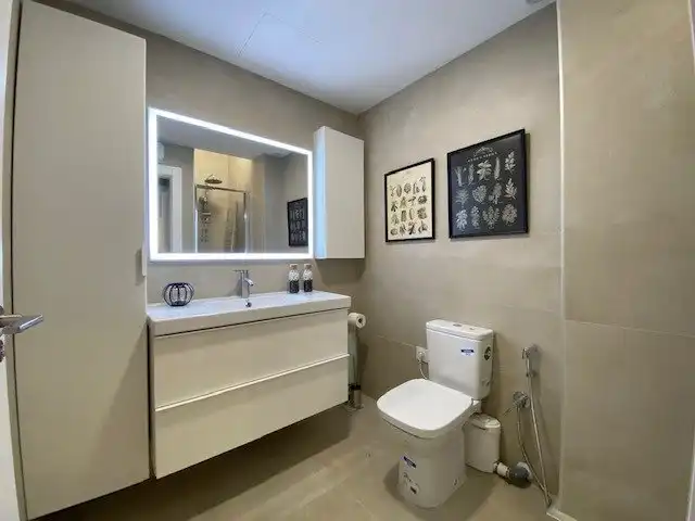 Baño de Apartamento de alquiler en Murcia con Aire acondicionado, Calefacción y Amueblado