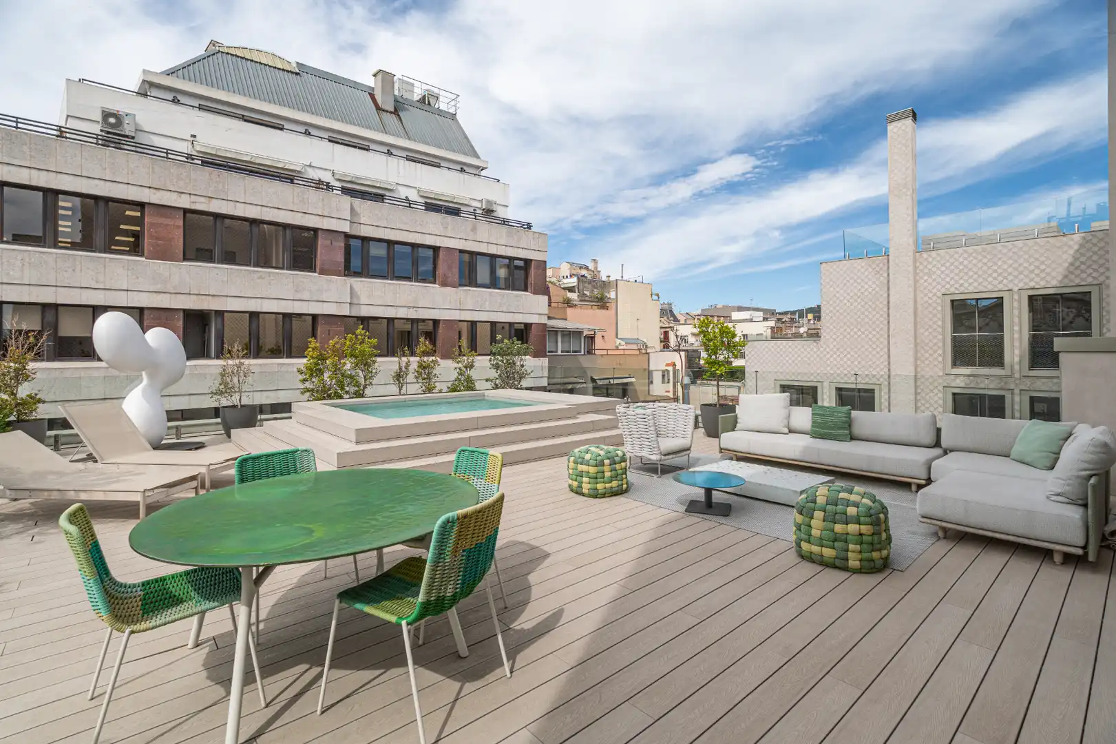 Carrer de Còrsega, 333, Vila de Gràcia