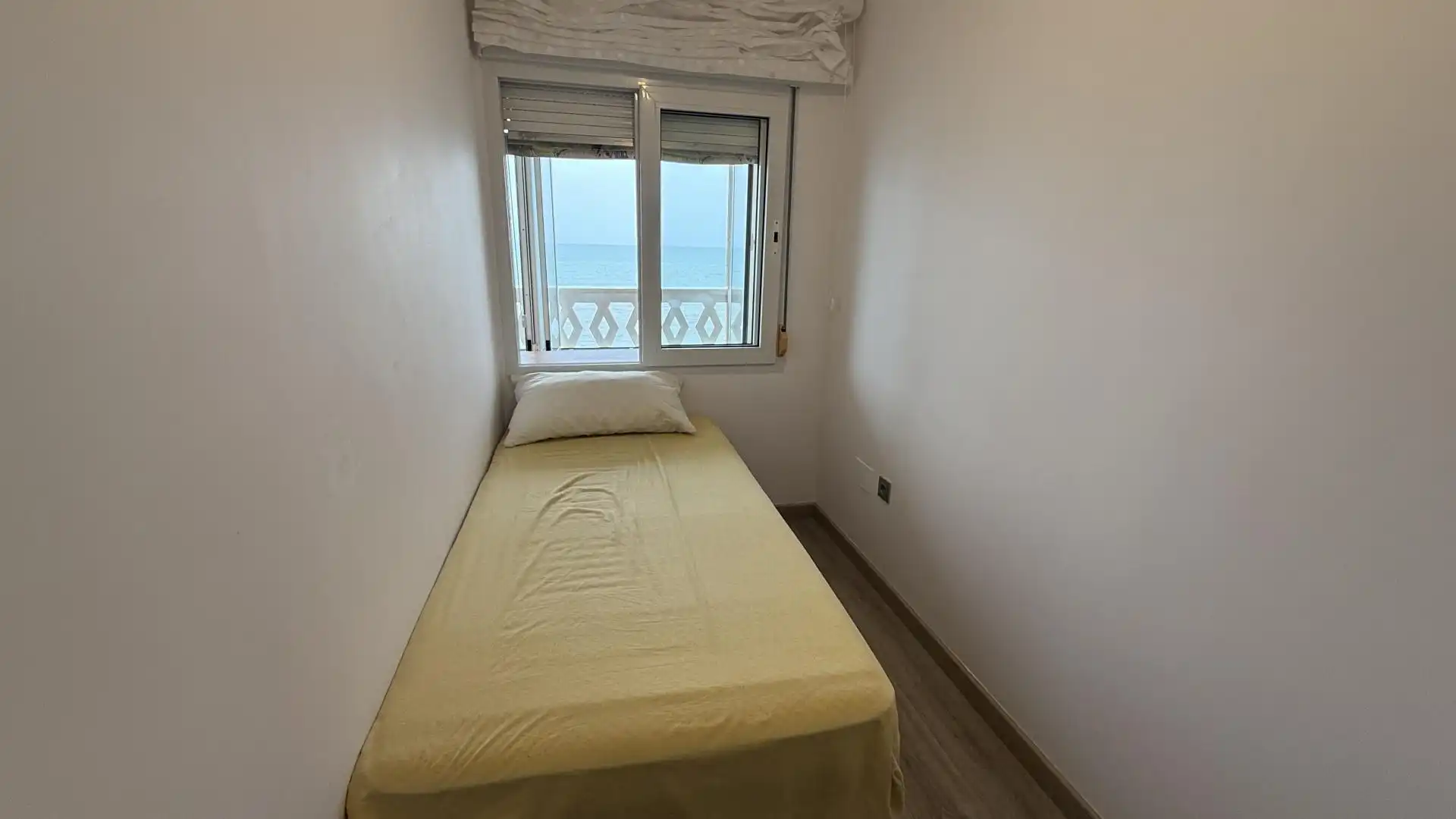 Habitación de Apartamento de alquiler en Torrevieja