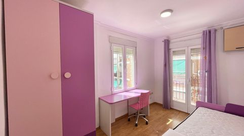 Foto 2 de Piso de alquiler en Calle Calle Maestro Pedro Fernández Estévez, Pajaritos, Granada Capital