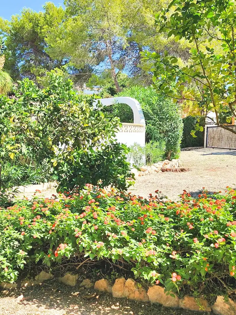 Villa con piscina in vendita a Carrió - La Merced - Los Pinos, imagen 2