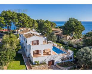 Vista exterior de Casa o xalet en venda en Capdepera amb Aire condicionat, Terrassa i Piscina