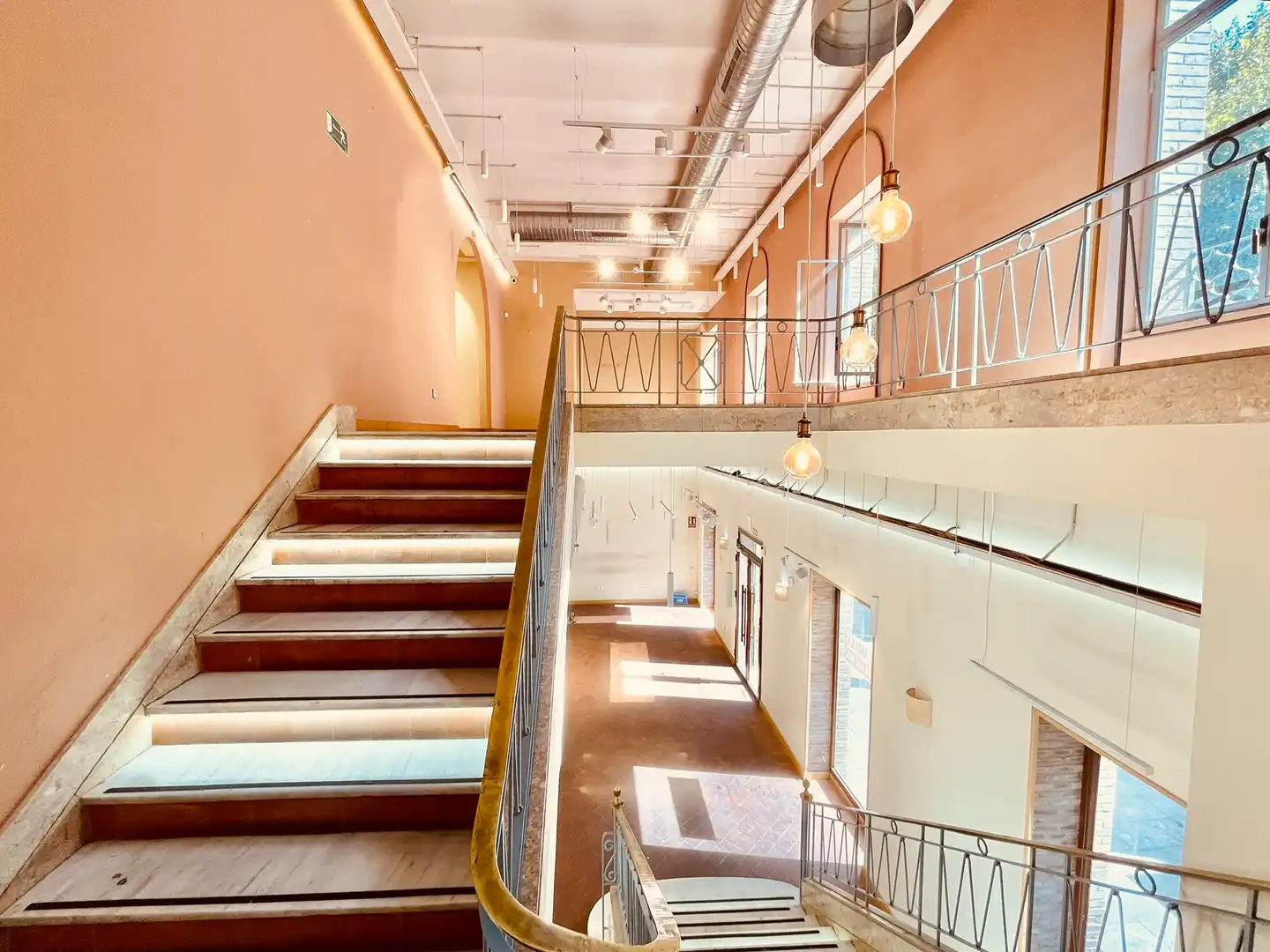 Commercial properties for rent in Calle de Toledo, 52, Palacio
