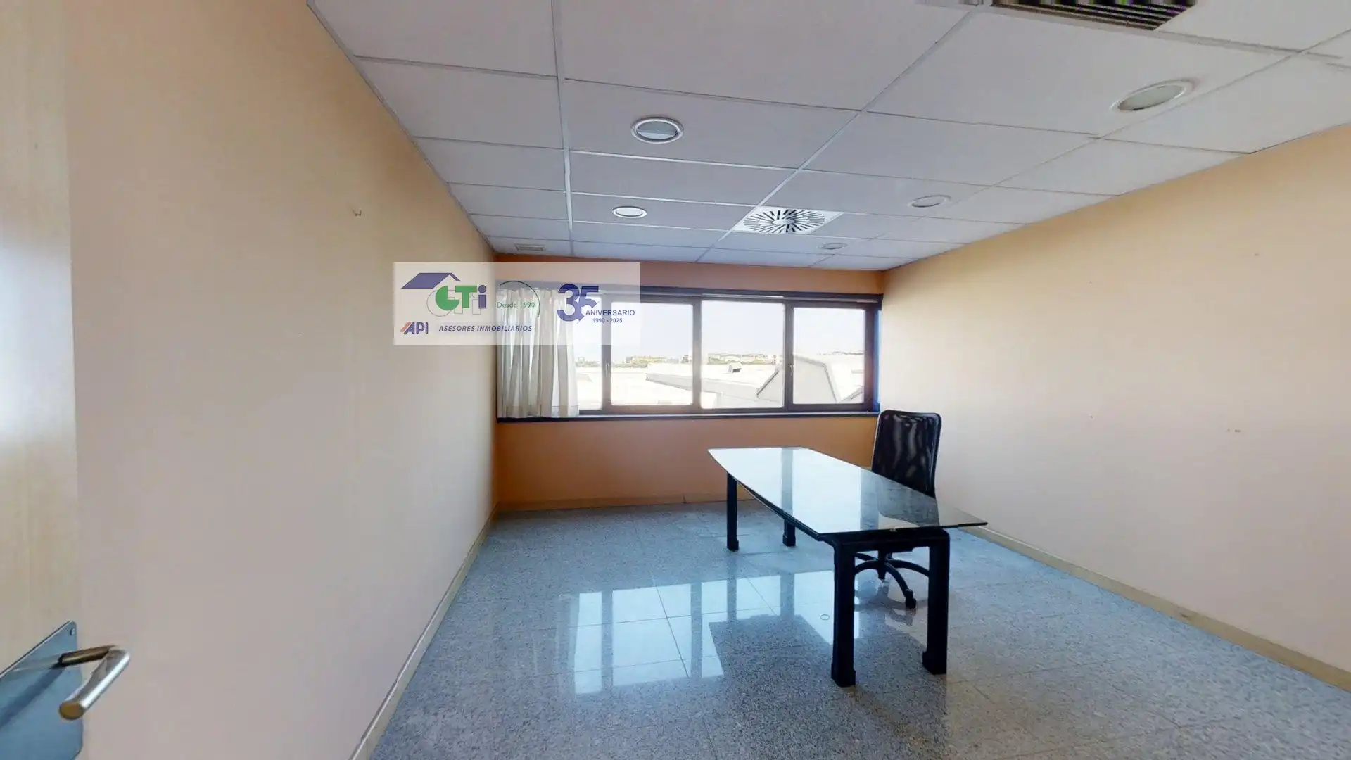Nave industrial de alquiler en Zaragoza