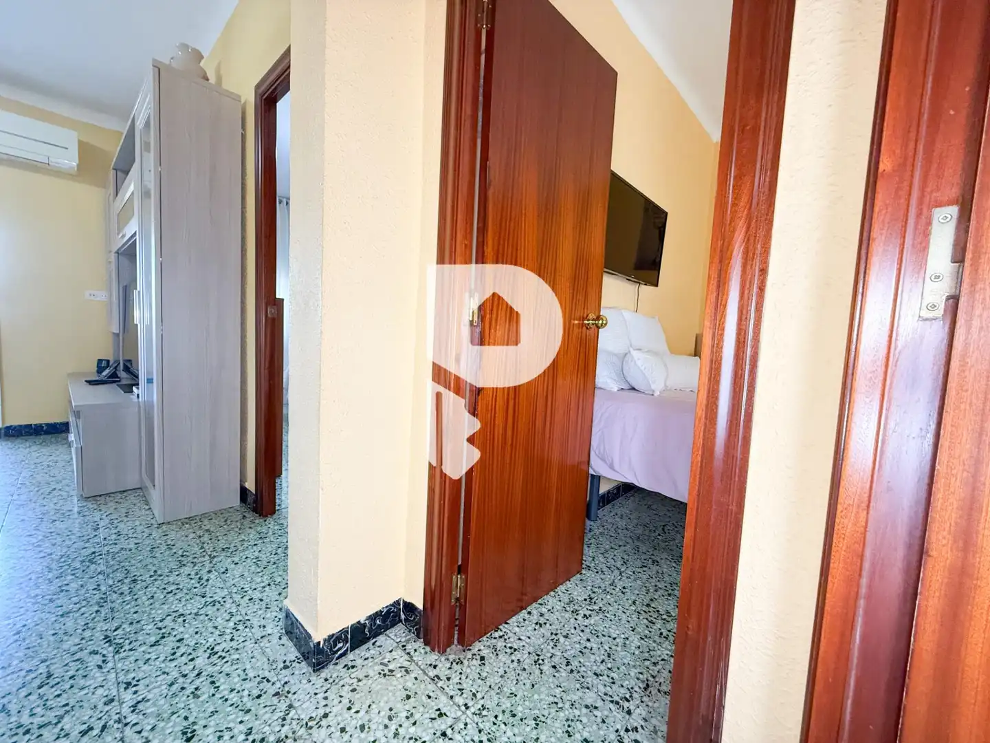 Bedroom of Houses for sale in Sant Vicenç Dels Horts  with Air Conditioner, Heating and Private garden