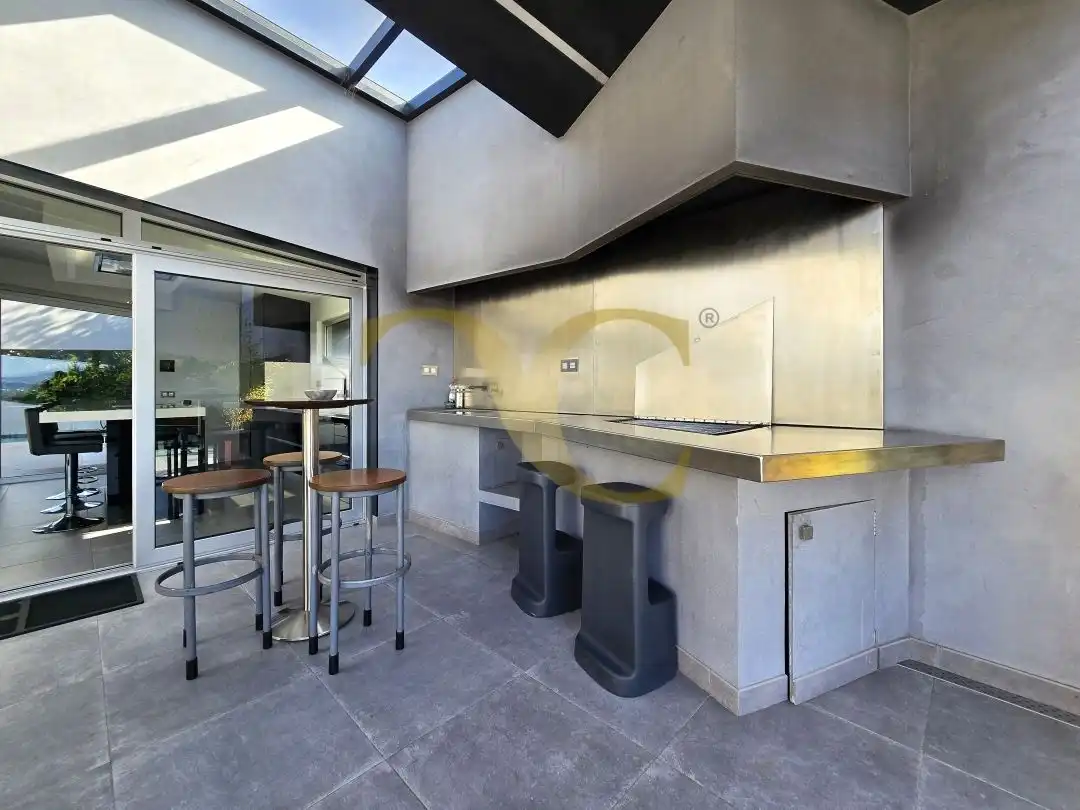 Cocina de Casa o chalet en venta en Gijón  con Calefacción, Jardín privado y Terraza