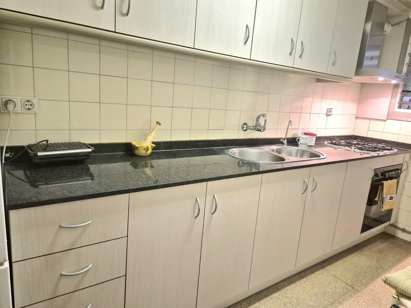 Kitchen of Flat for sale in Terrassa  with Heating, Furnished and Balcony