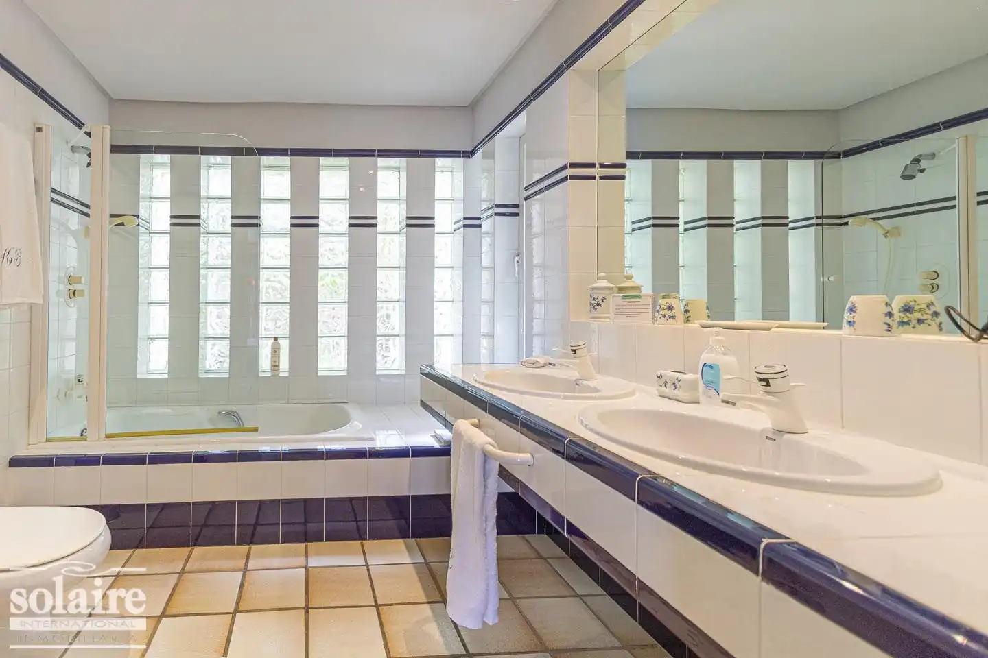 Baño de Casa o chalet en venta en Altea con Aire acondicionado, Calefacción y Jardín privado