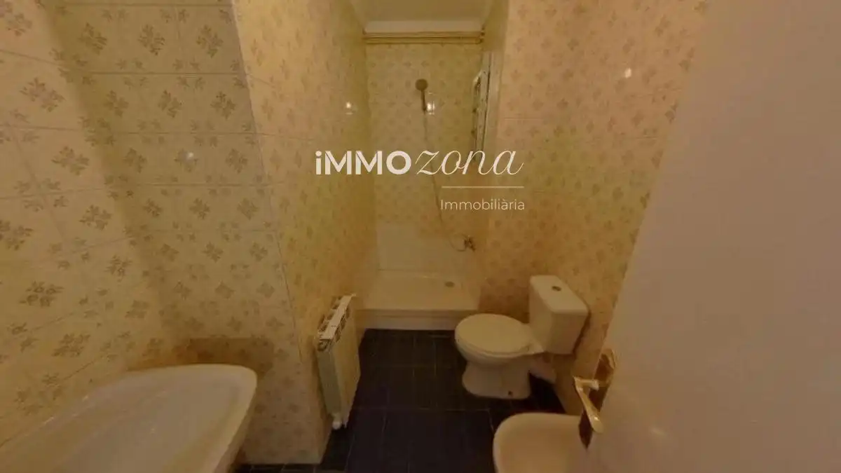 Baño de Apartamento en venta en Santa Eugènia
