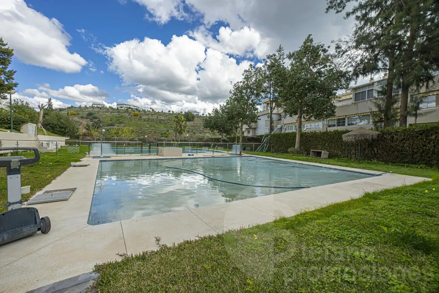 Piscina de Piso en venta en Málaga con Aire acondicionado, Calefacción y Terraza