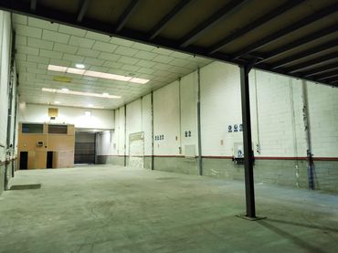 Nave industrial in affitto a del Pintor Tàpies