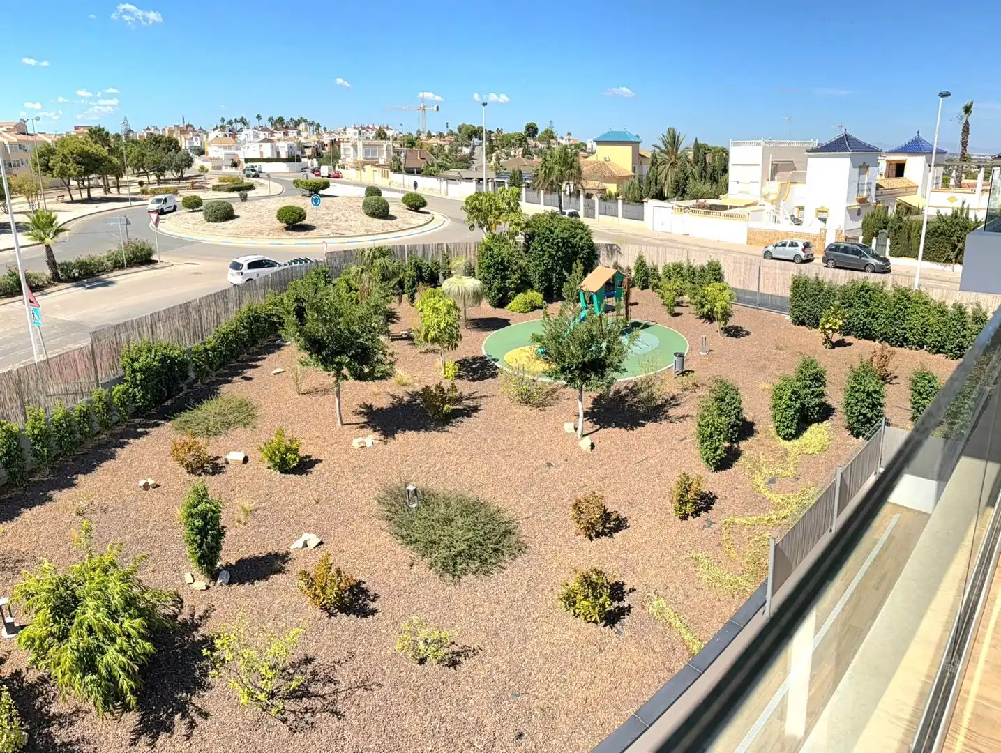 Garten von Wohnungen zur Miete in Torrevieja mit Klimaanlage, Terrasse und Abstellraum