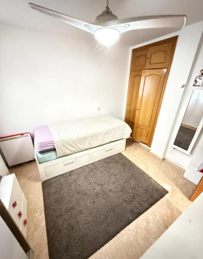 Schlafzimmer von Wohnung zum Verkauf in Coslada mit Klimaanlage und Heizung
