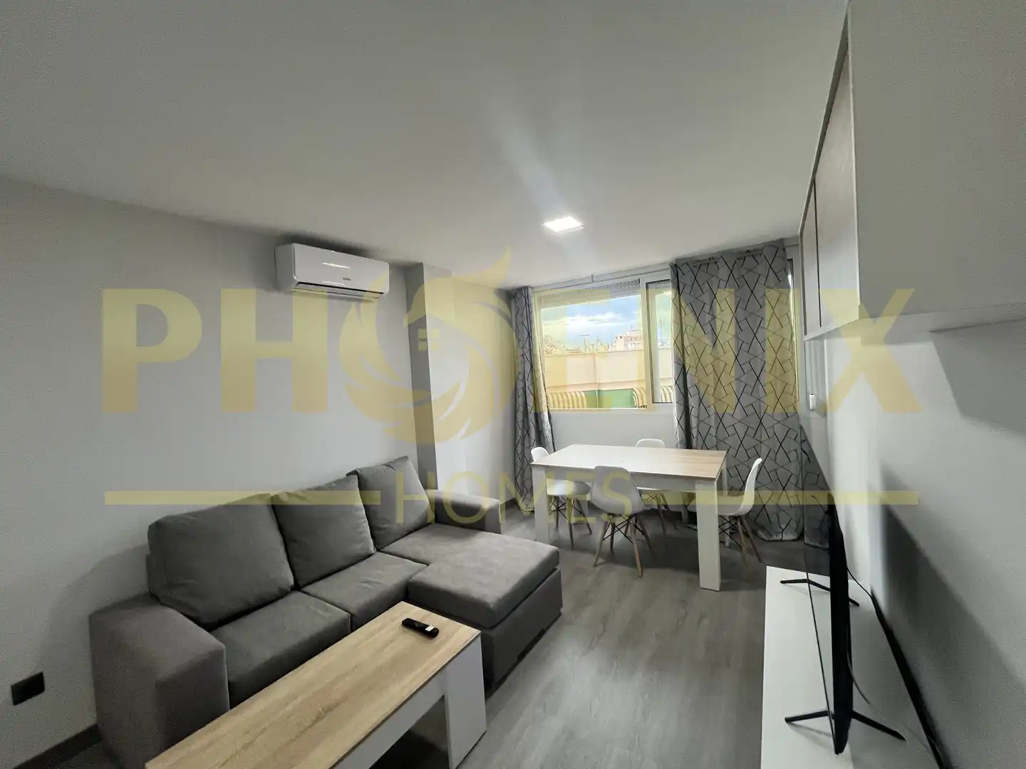 Apartment with pool for sale in Calle el Chaparil
