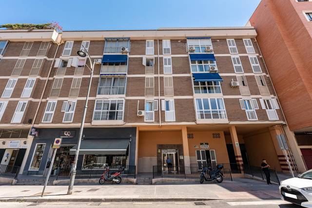 Piso en Venta en Calle SERNA LA, 10 en La Unión - Cruz de Humilladero - Los Tilos