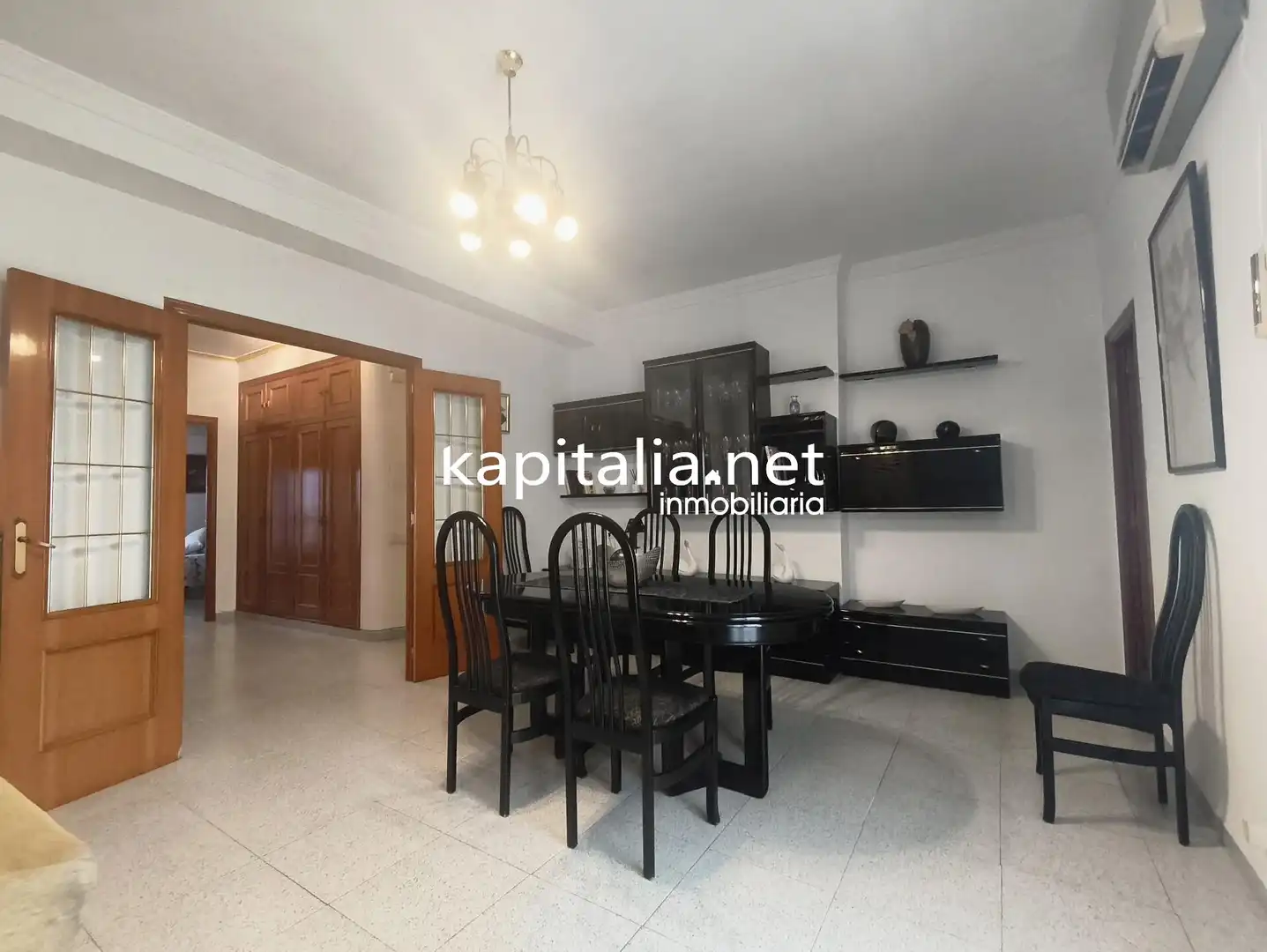 Flat for sale in Otos
