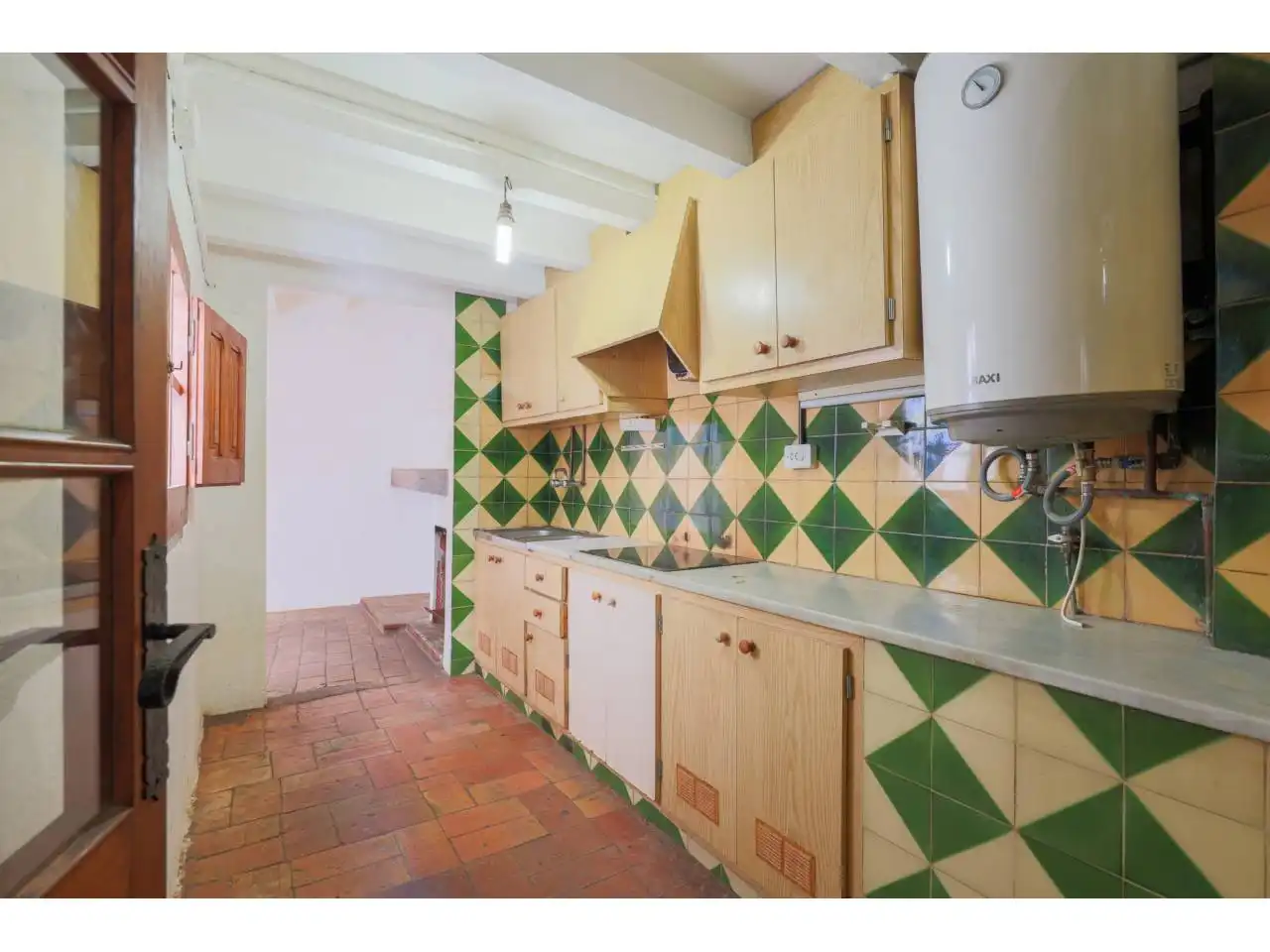 Cocina de Finca rústica en venta en Palau de Santa Eulàlia con Terraza