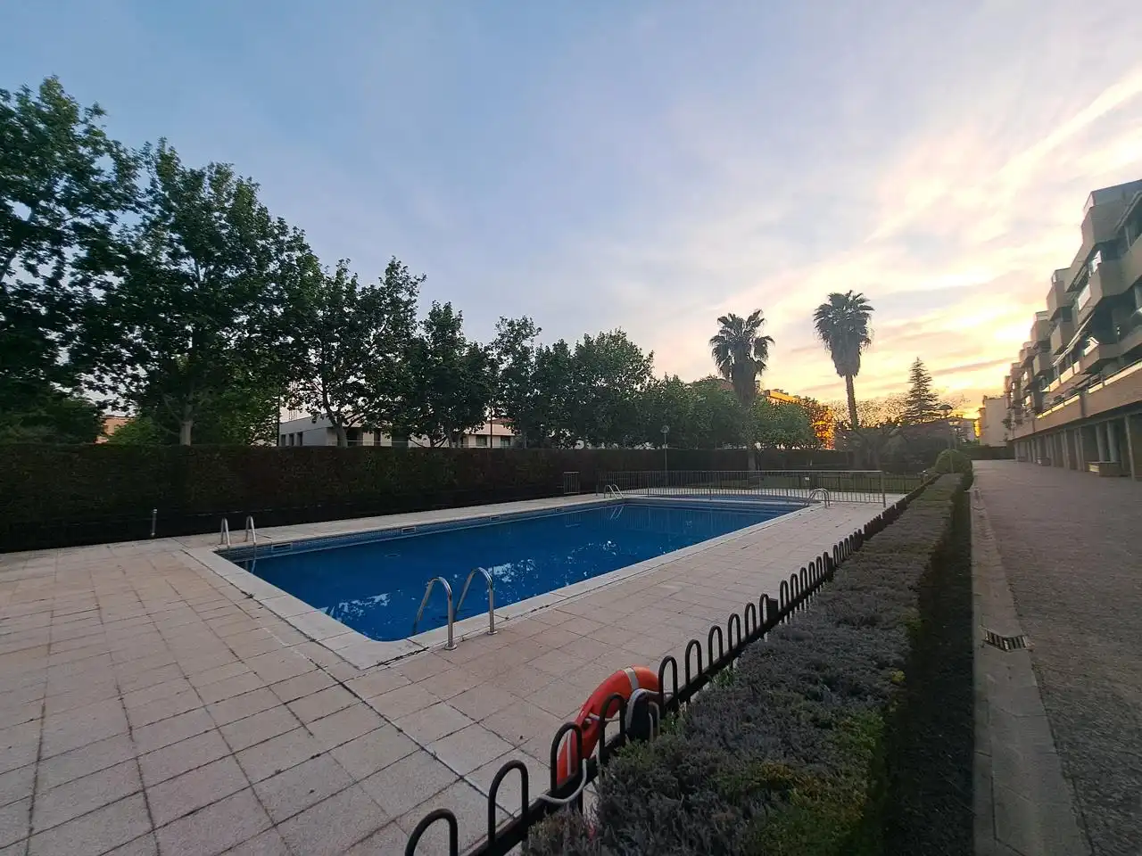 Piso en venta en De Los Lagos De Alba, 13, Miralbueno