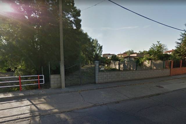 Terreno residencial en Venta en Virgen del Inmposible, 124 en Santovenia de la Valdoncina