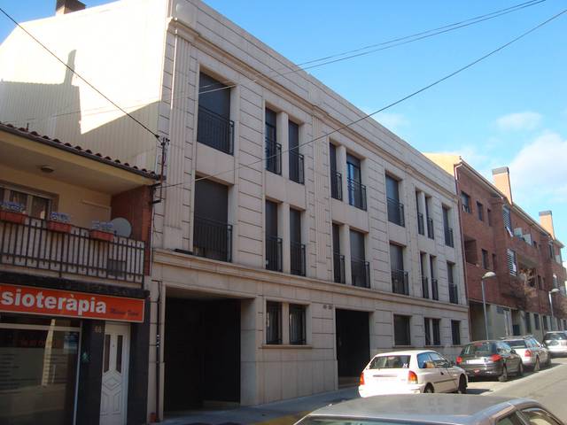 Piso en Venta en C/ Josep Anselm Clave en Espai Tolra - Els Pedrissos - Can Carner