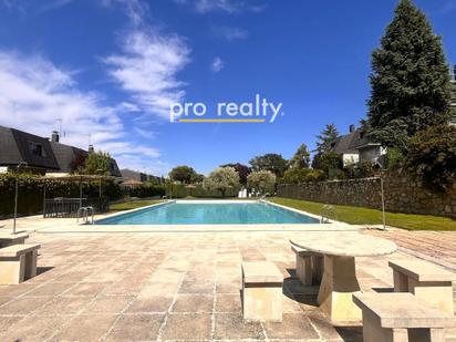 Swimming pool of Single-family semi-detached for sale in Galapagar  with Air Conditioner, Terrace and Swimming Pool