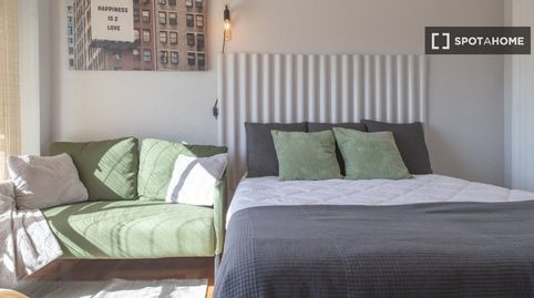Photo 3 of Flat for rent in Pacífico, Madrid Capital