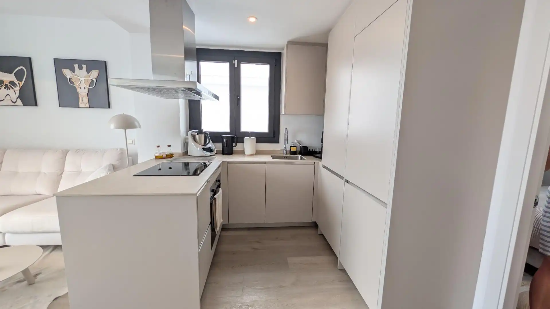 Küche von Wohnung zur Miete in Torremolinos mit Klimaanlage, Heizung und Terrasse