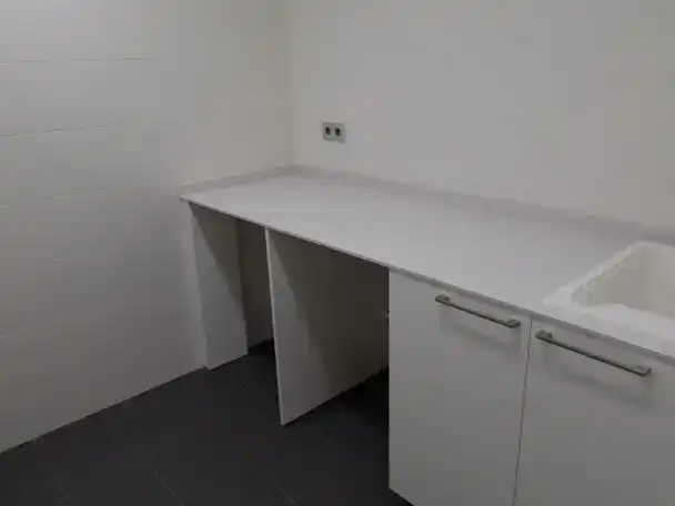 Cuina de Casa o xalet en venda en  Madrid Capital amb Balcó