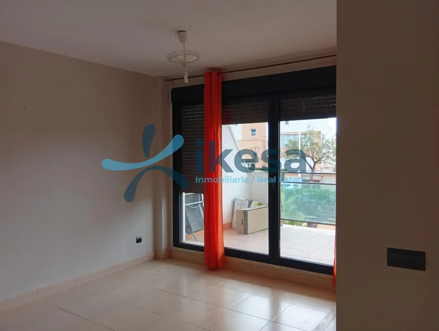Apartamento en venta en Almería con Piscina comunitaria