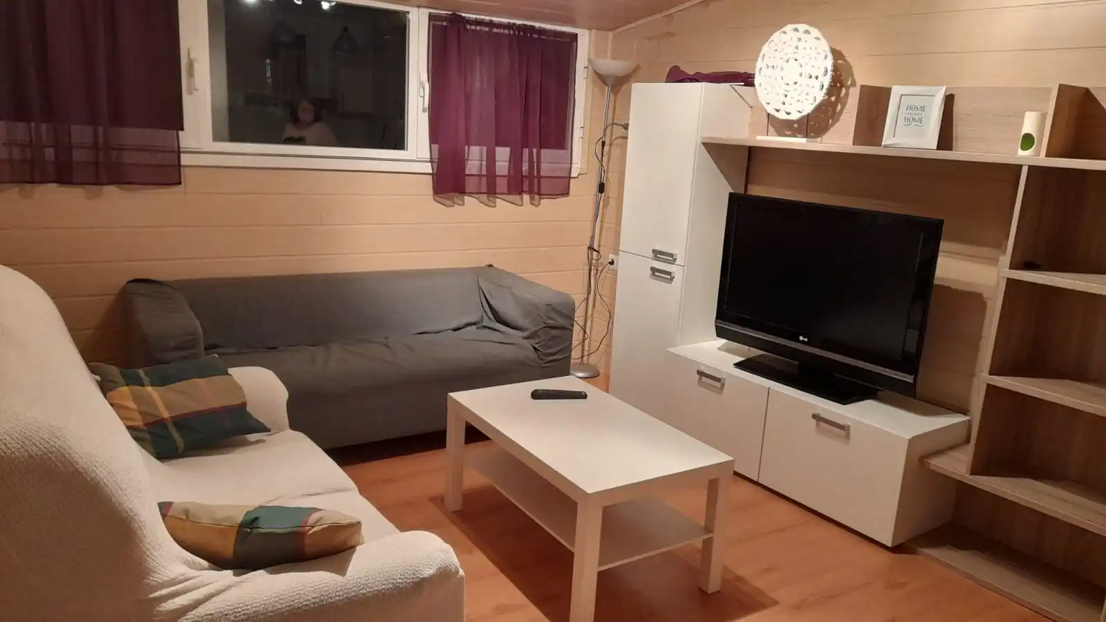 Sala d'estar de Pis de lloguer en Villarrobledo amb Aire condicionat, Calefacció i Parquet
