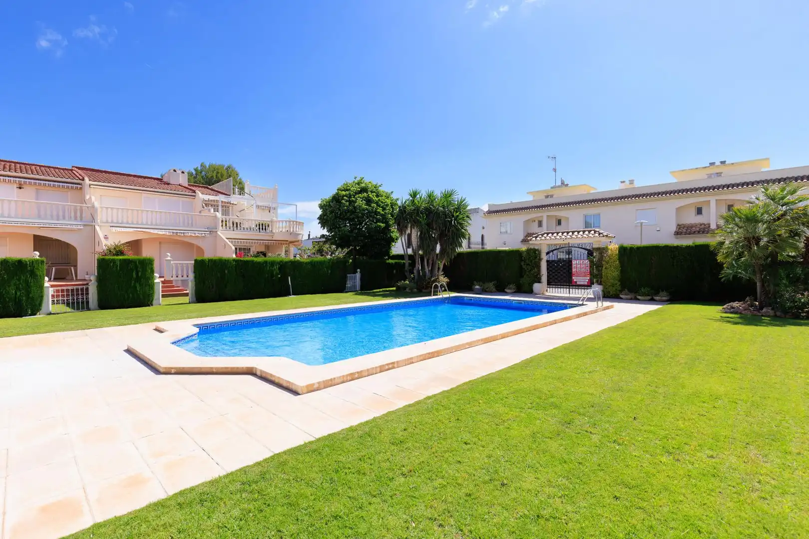 Terraced house with pool for sale in Vall d'Aran, imagen 2