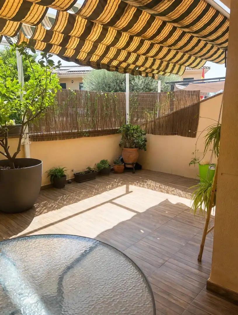Terraza de Casa adosada en venta en Alhendín con Terraza, Trastero y Balcón