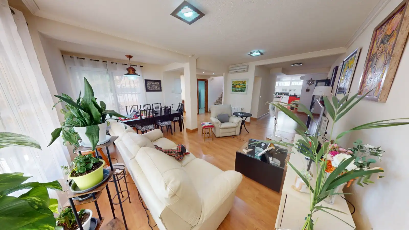 Sala de estar de Casa o chalet en venta en El Campello con Aire acondicionado, Calefacción y Jardín privado