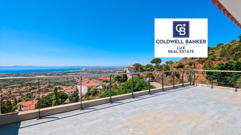 Espléndida casa con impresionantes vistas, Tu rincón de paraíso!Esta casa se beneficia de 804m2 de terreno y 240m2 de superficie,