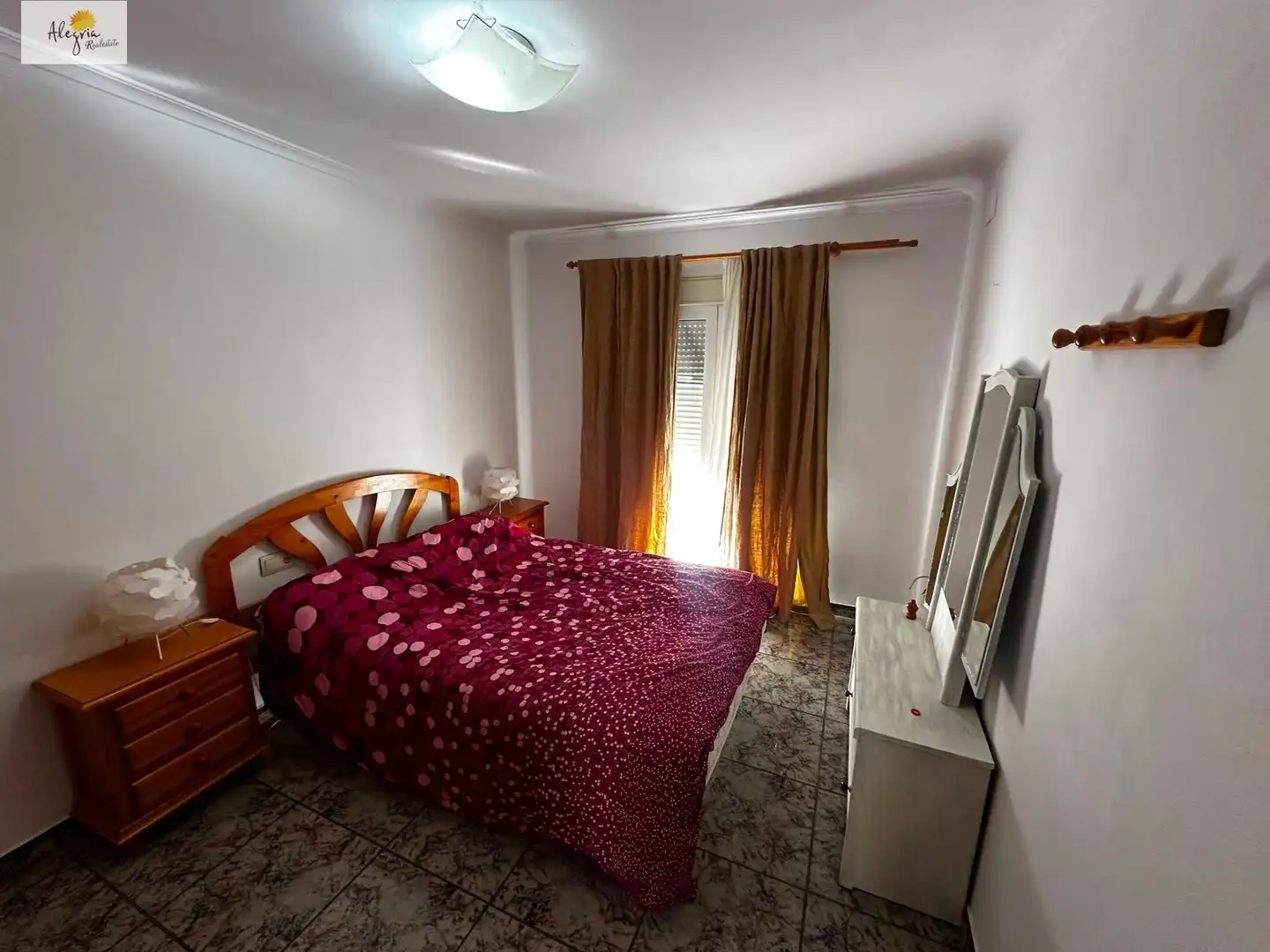 Habitación de Apartamento de alquiler en Torrent con Aire acondicionado y Amueblado