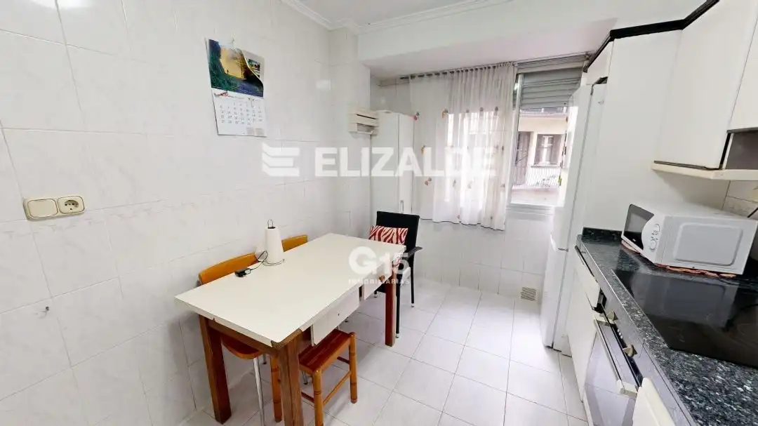 Cocina de Piso en venta en Lasarte-Oria con Calefacción