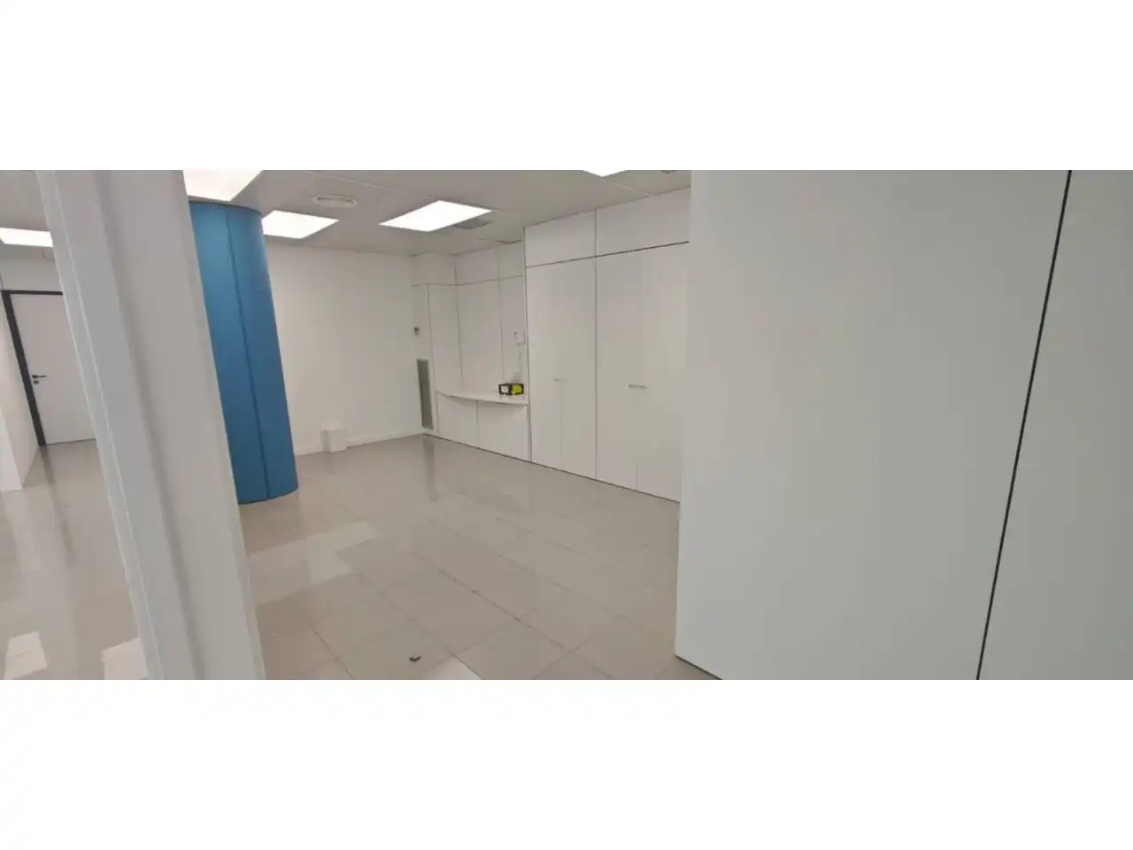 Business premises for sale in Avenida Pau, imagen 5