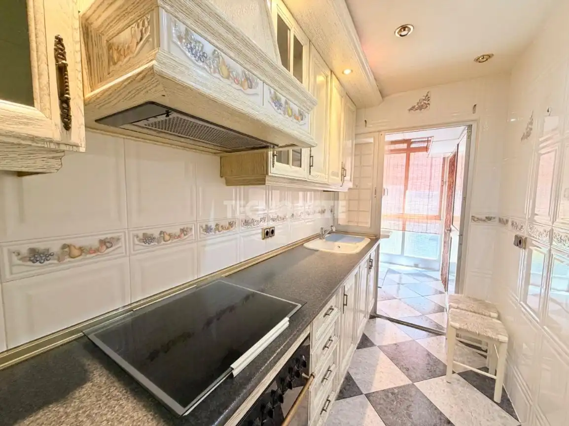 Cocina de Piso en venta en Talavera de la Reina con Calefacción y Terraza