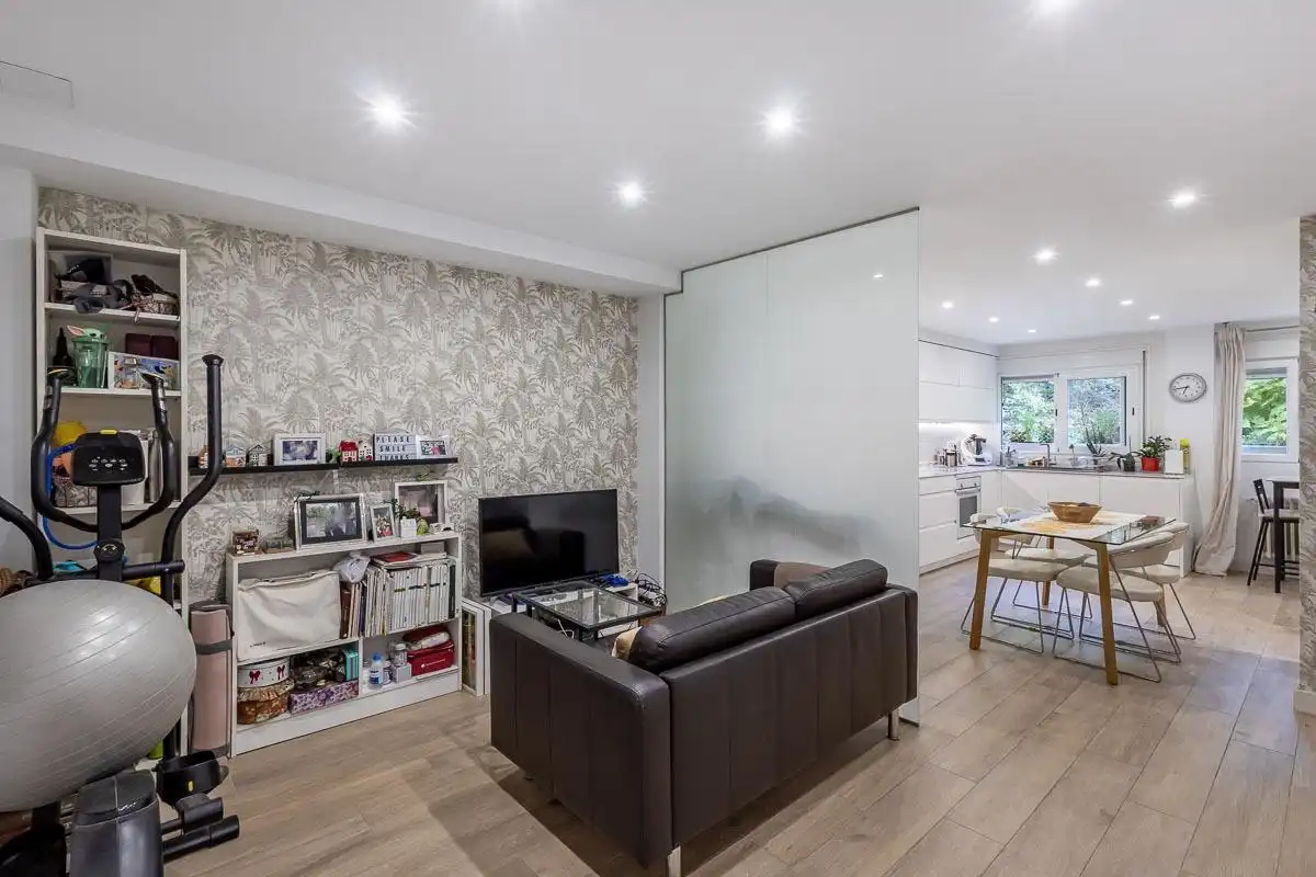 Sala de estar de Piso en venta en Granada con Aire acondicionado, Calefacción y Trastero
